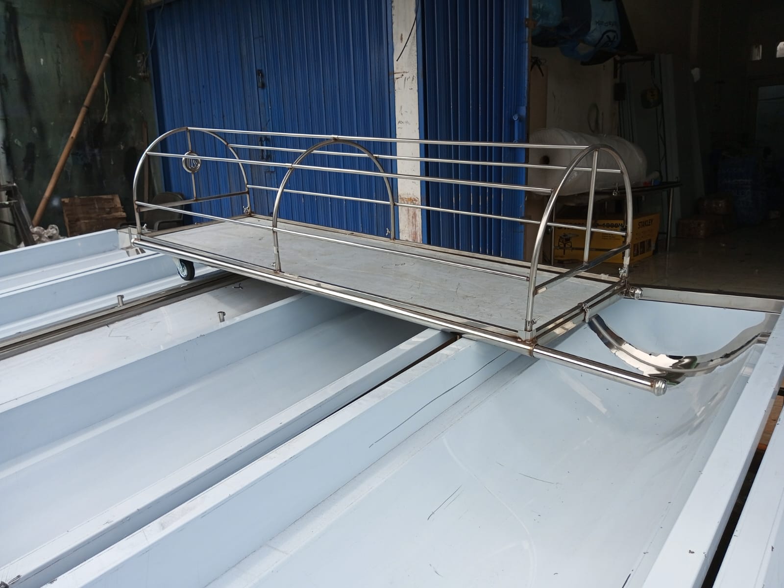 Keranda Jenazah Lipat Stainless Steel, Keranda Mayat Knockdown